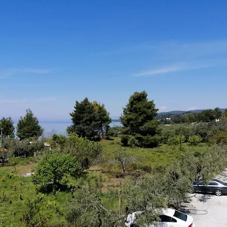 Fantasia And Apartmán Neos Marmaras