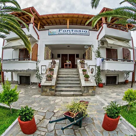 Apartamento Fantasia And Néos Marmarás